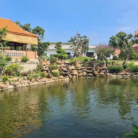 Suoi Rao Valley - Cach Ho Tram 17Km Ba Ria Exterior photo